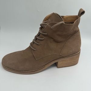 Lucky Brand Women's Taupe Leather Ankle Boot Size 8.5M